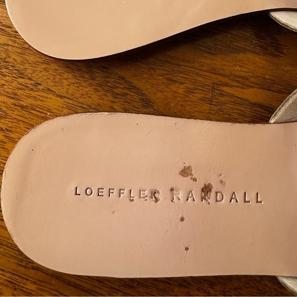 Loeffler Randall “Winnie” Silver Pointed Toe Flat Mule With Tassels Size 6B EUC! - Picture 11 of 11